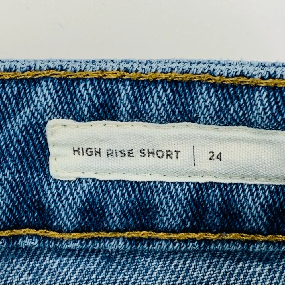 Pacsun jean shorts High rise shorts 100% cotton medium wash women size 24